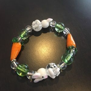 Glass bead bunny and carrot bracelet!